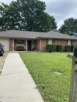 3rd image of 6658 Valerie Dr