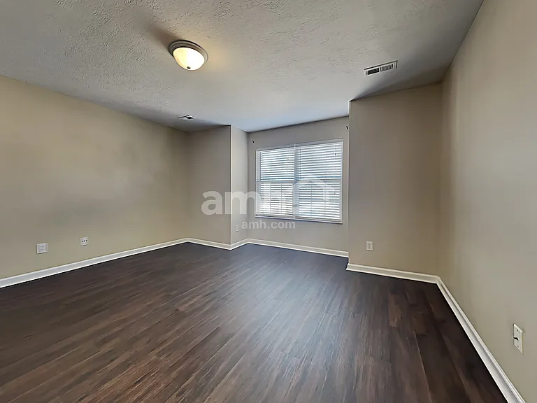 4449 Oakbank Ln — Photo 20