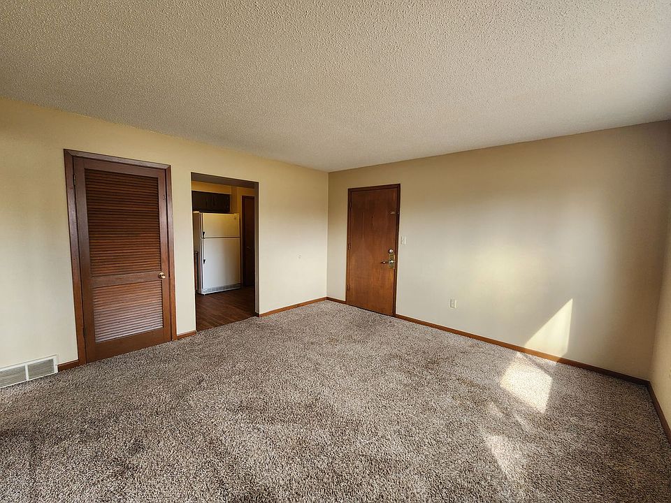 Raceway Park Apartment Rentals Knoxville, IA Zillow