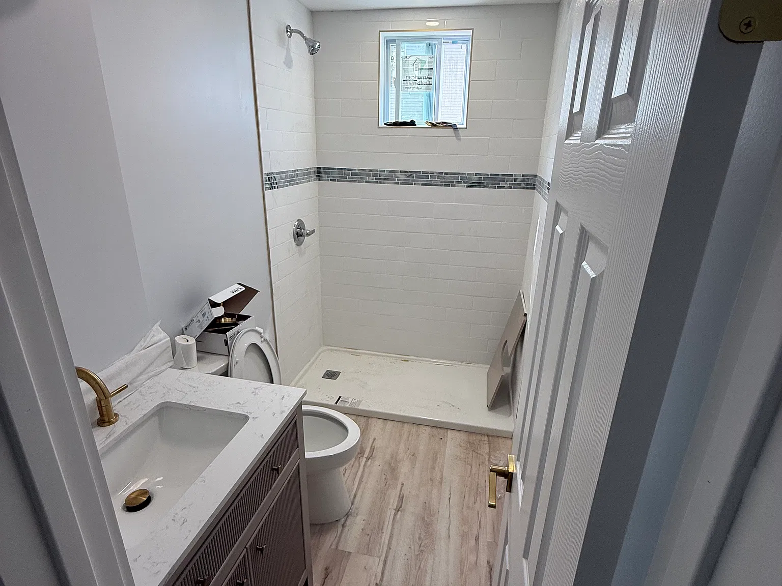 3 bed, 1200 sqft, $3,400 — Photo 4