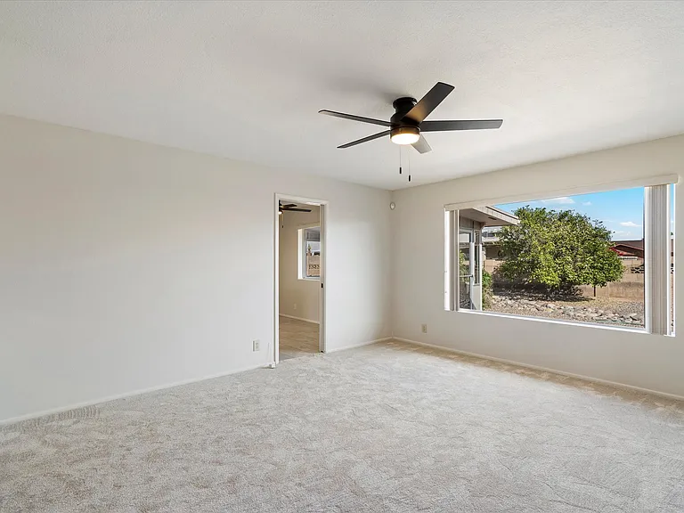 4530 E Emelita Ave — Photo 14