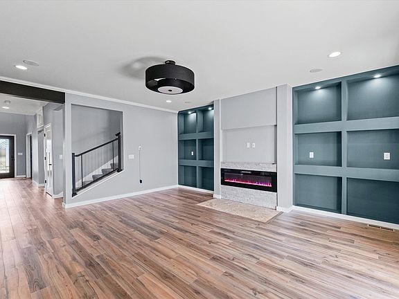 5th image of 1306 Roberto Rd