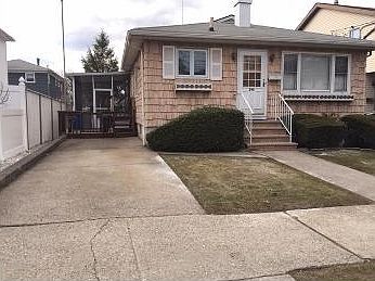 2nd image of 296 Livermore Ave