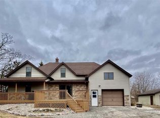 W2813 Sievert Rd, Seymour, WI 54165