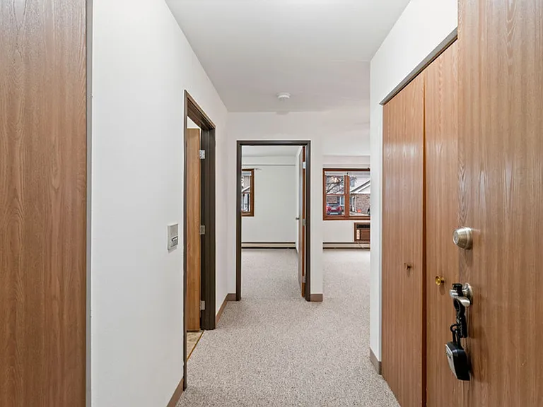Hickory Drive and Pinecrest Apartments — Photo 36