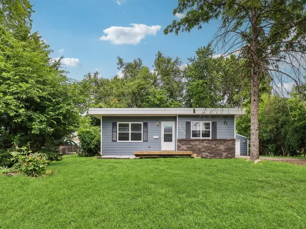 1209 Walnut St, West Des Moines, IA 50265
