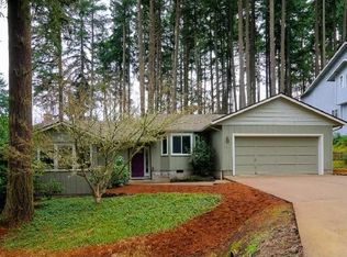 3375 Agate St, Eugene, OR 97405