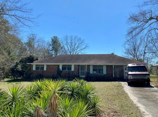 815 E Edwards St, Mount Vernon, GA 30445