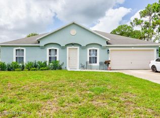 1672 Salazar St SE, Palm Bay, FL 32909