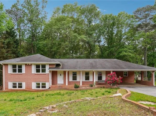 851 Rockbridge Rd SW, Lilburn, GA 30047