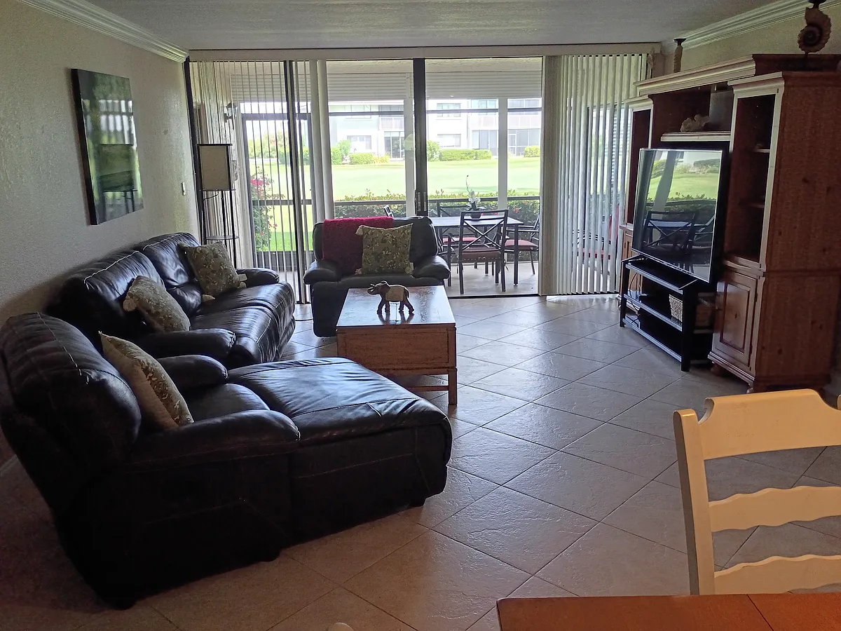 Building Photo - 2400 S Ocean Dr #2212-1