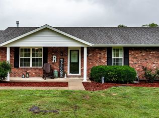 4522 Oakridge Rd, Jefferson City, MO 65109