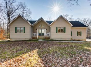 1716 Hensley Rd, Mineral, VA 23117