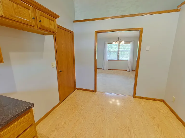 650 S Highland Dr — Photo 5