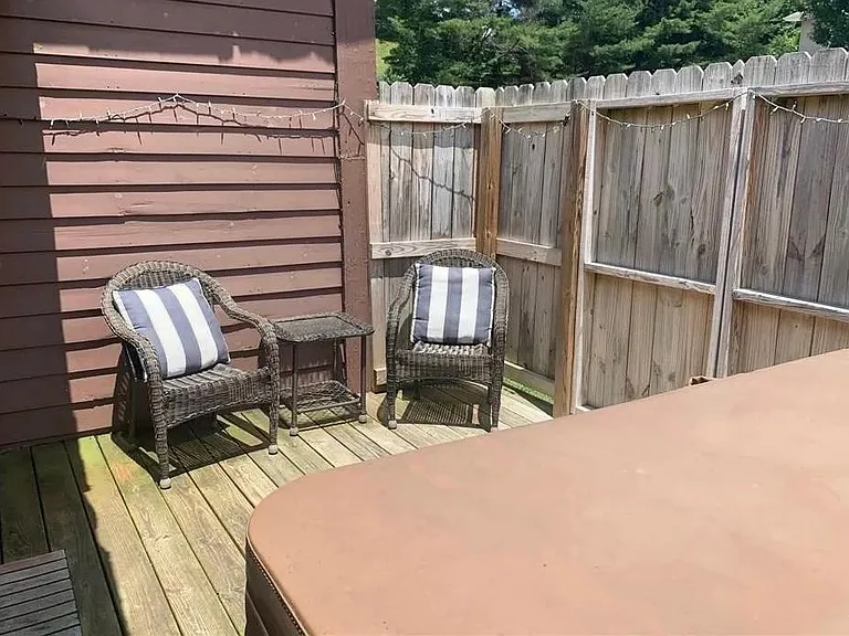 106 Cole Dr — Photo 11