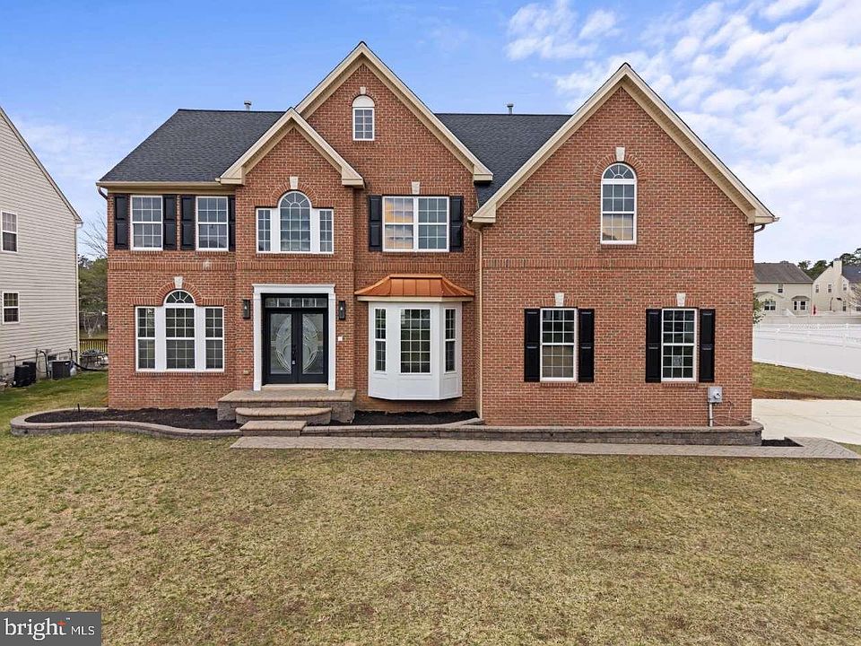 1st image of 4 Box Turtle Ln