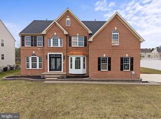 4 Box Turtle Ln, Sicklerville, NJ 08081