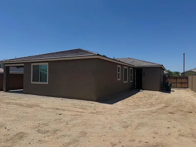 2521 S 180th Dr — Photo 51