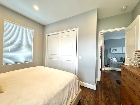 18-64 41st Street image 13 of 18