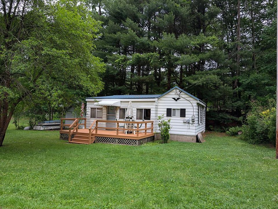 2nd image of 62 Olde River Rd
