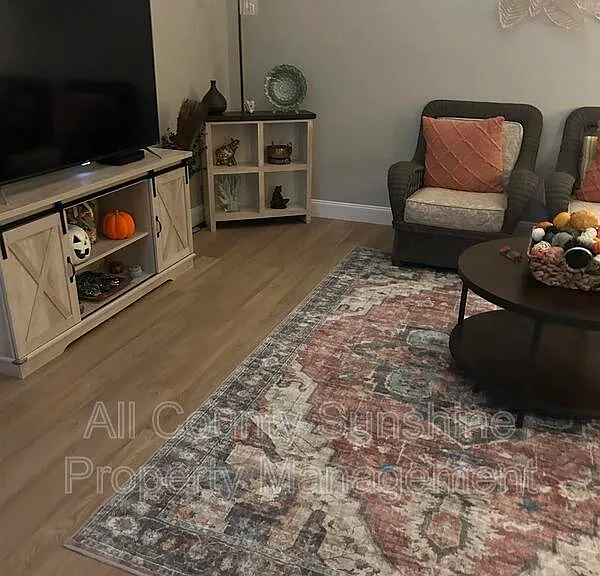 2717 Sand Hollow Ct — Photo 6