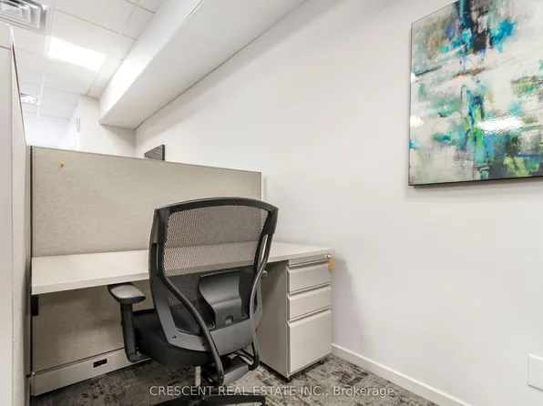 347 Jane St #3, Toronto, ON M6S 3Z3