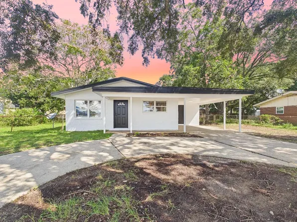 343 Hollywood Blvd, Fort Walton Beach, FL 32548