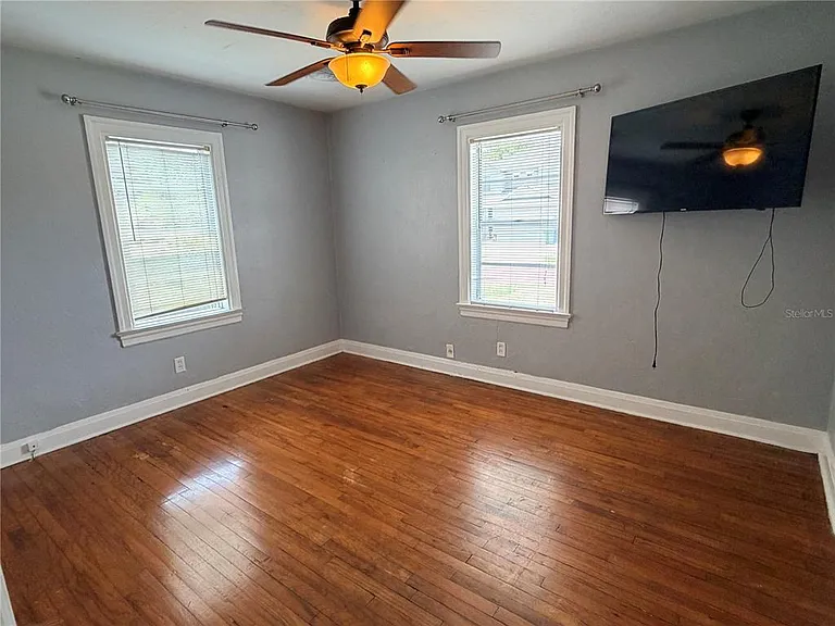 702 W Peninsular St — Photo 16
