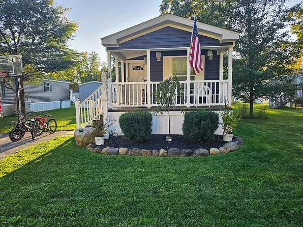 709 Route 29 Trlr 25, Rock City Falls, NY 12863