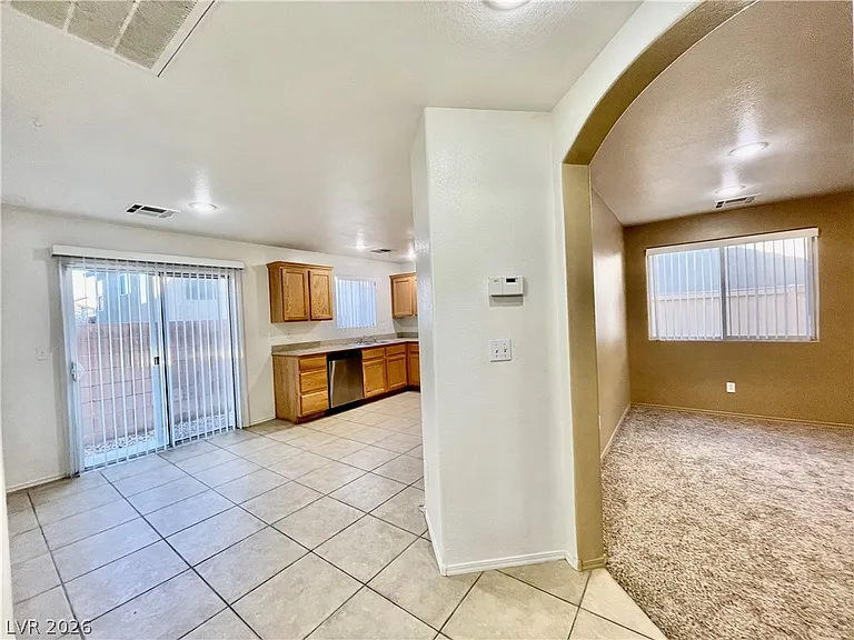 11901 Fairfax Ridge St — Photo 12