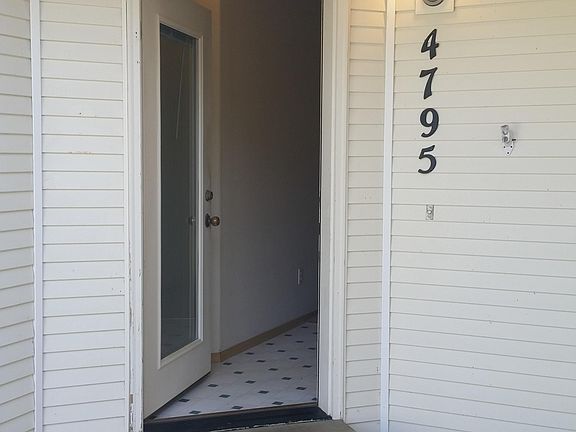2nd image of 4795 Crab Ave W
