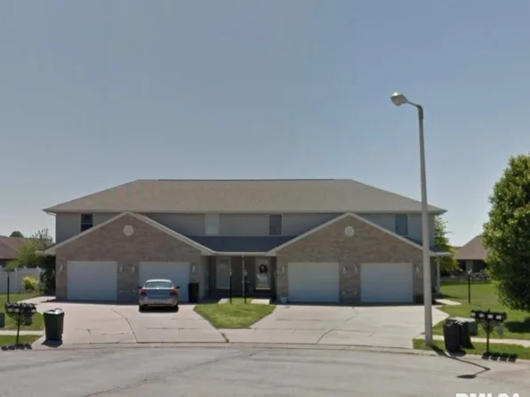 68 Gilliam Ct, Chatham, IL 62629