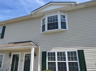 2355 Vineyard Dr APT F8, Winterville, NC 28590