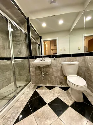 Rented by City Connections Realty | media 12