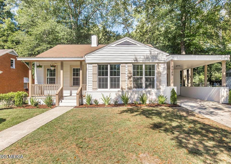 1st image of 1045 Mimosa Dr