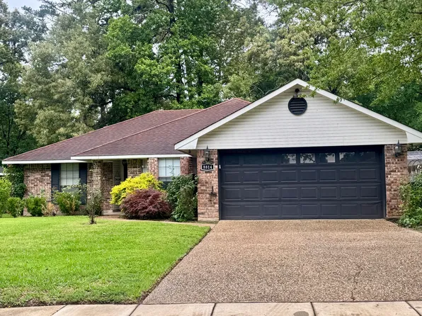 8814 Chadwick Dr, Shreveport, LA 71129