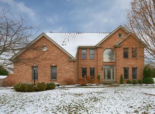 178 Pinehurst Dr, Cranberry Township, PA