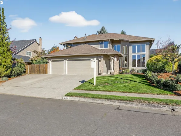 2714 NE Beech Dr, Gresham, OR 97030