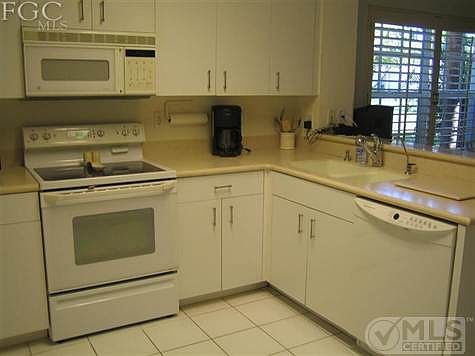 5th image of 8290 Grand Palm Dr APT 1