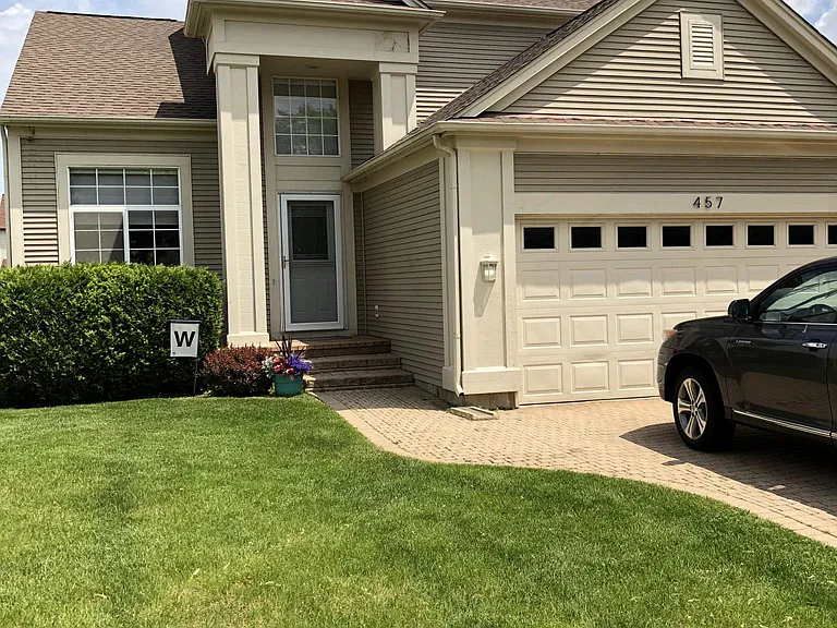 457 Snow Drift Cir — Photo 2