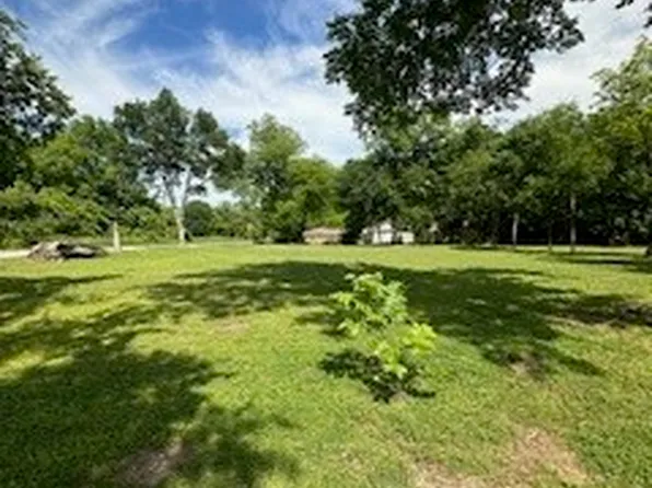 Railroad Ave, Gainesville, TX 76240