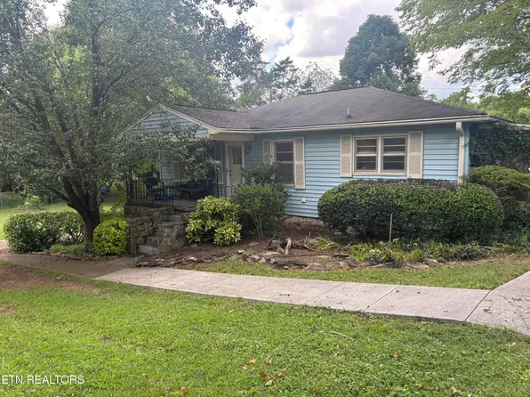 2119 Maple Dr, Knoxville, TN 37918