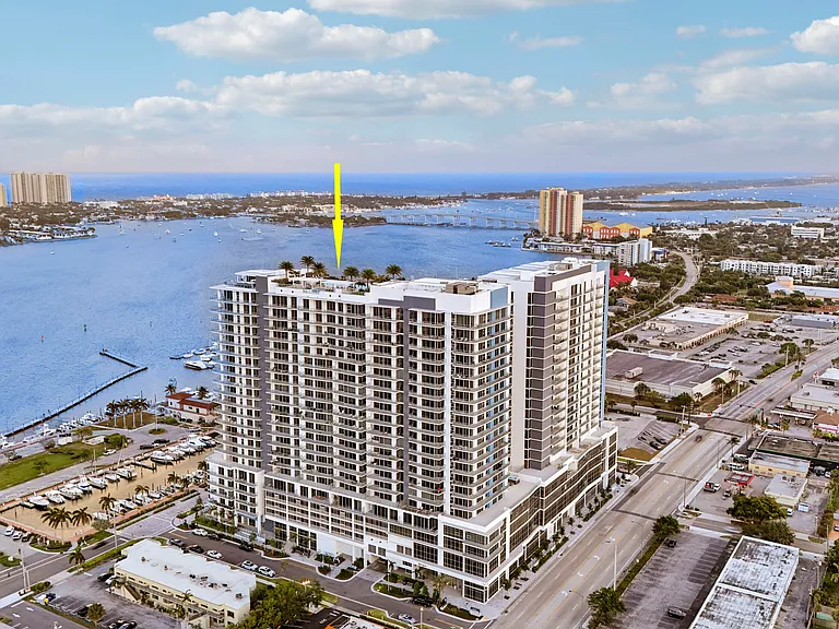 220 Lake Shore Dr #815 — Photo 90