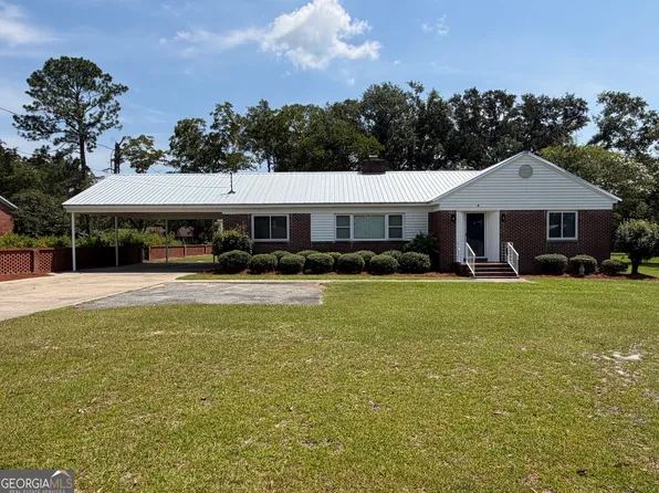 380 N Lexington St, Lyons, GA 30436