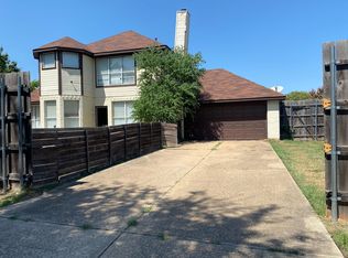 8114 Carson Ct, Rowlett, TX 75088