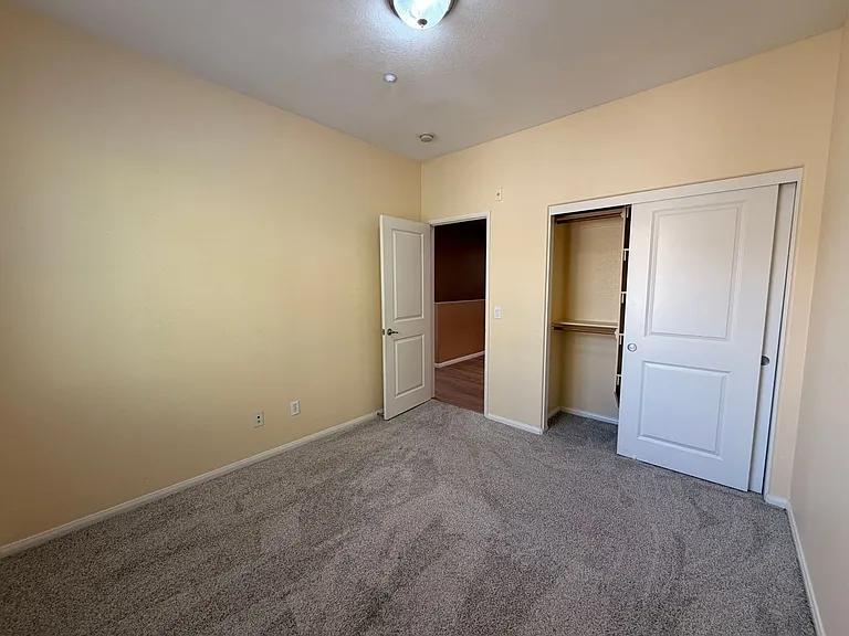 1729 Cripple Creek Dr #4 — Photo 21