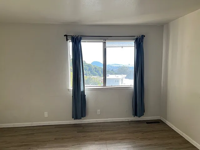7628 Potrero Ave — Photo 24