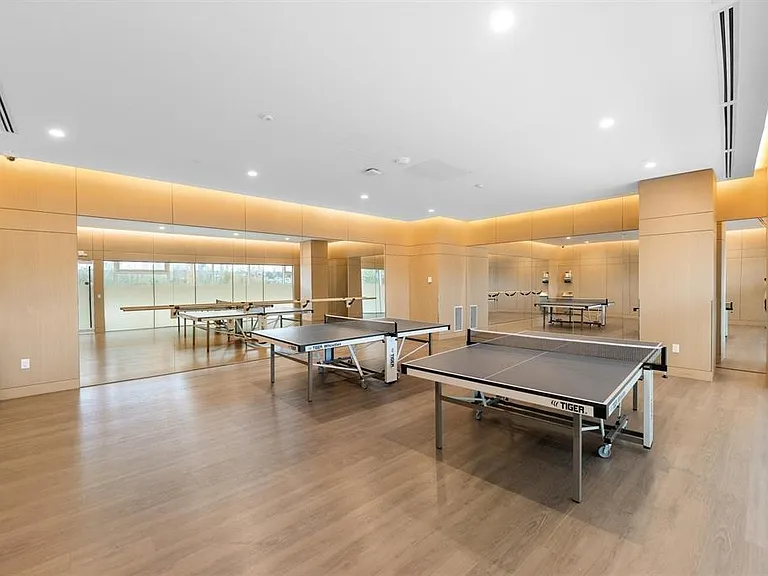 4880 Lougheed Hwy #2804 — Photo 21