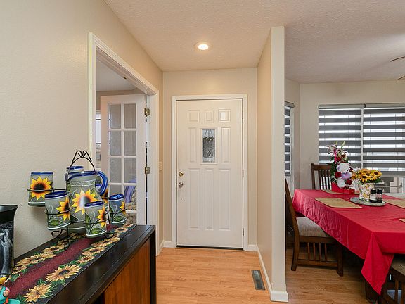 4th image of 1314 E 476th Road