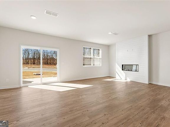5th image of 2000 Underwood Dr Lot 1